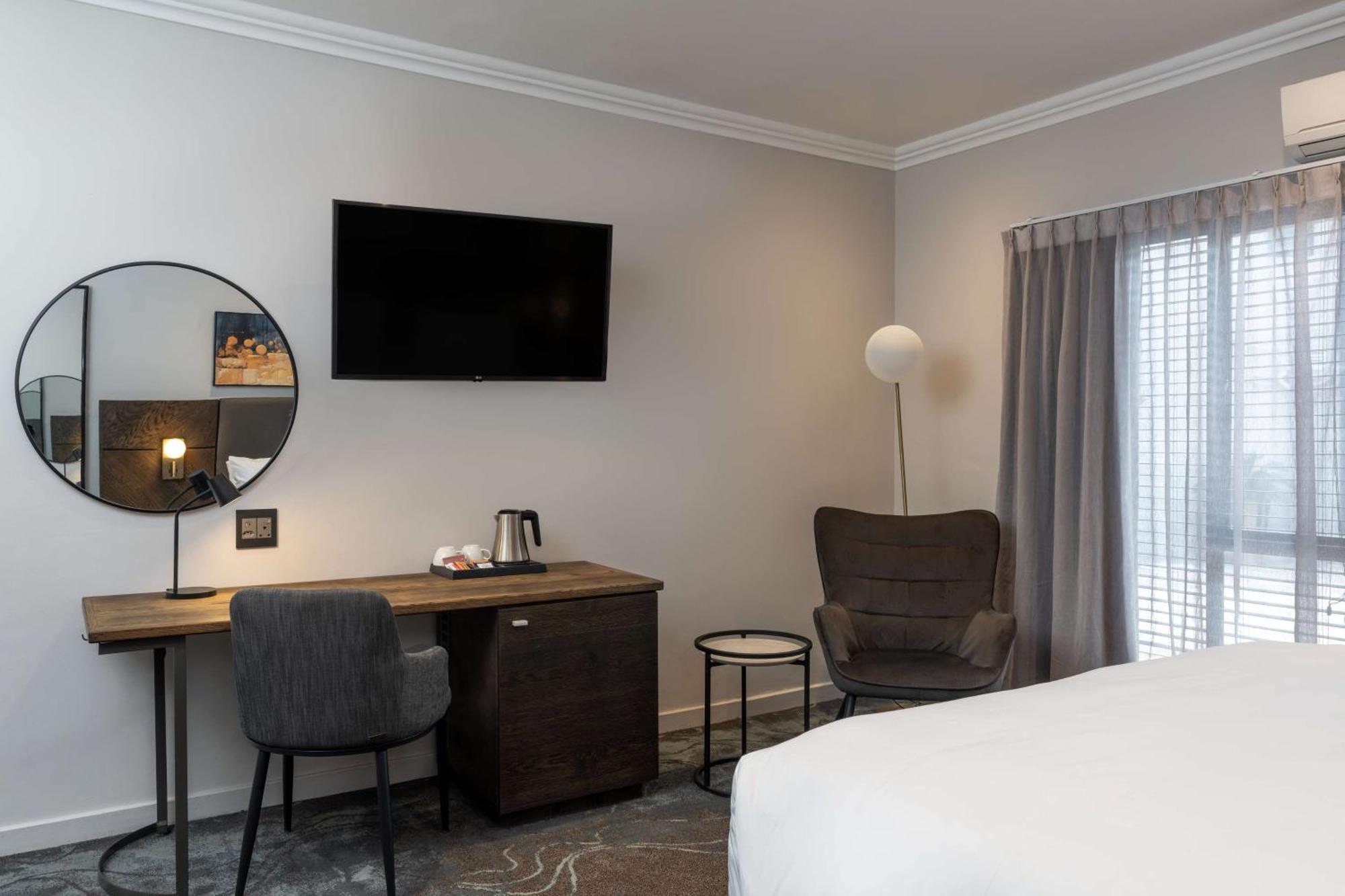 Radisson Hotel And Convention Centre Or Tambo Airport جوهانسبورغ المظهر الخارجي الصورة